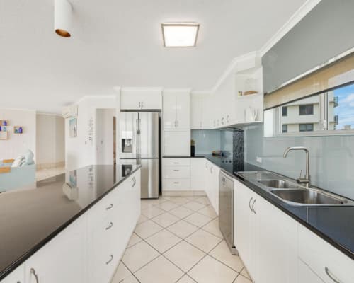 3-bedroom-maroochydore-accommodation-10