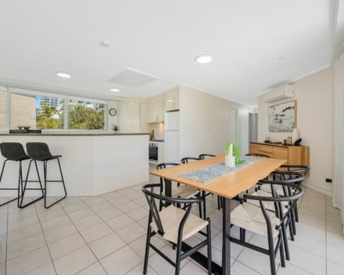 3-bedroom-maroochydore-accommodation-uni14-03